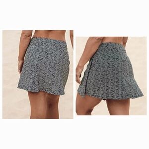 RipSkirt Hawaii Black Pearl Batik Wrap Travel/Summer Skirt/Coverup Sz M